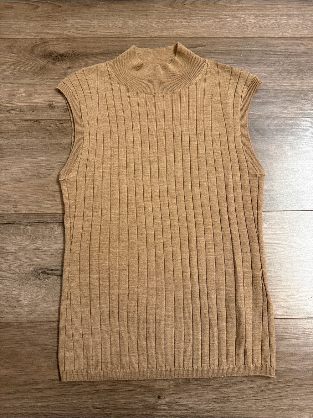 Banana Republic 100% Merino Wool Camel Ribbed Mock-Neck Sleeveless Top